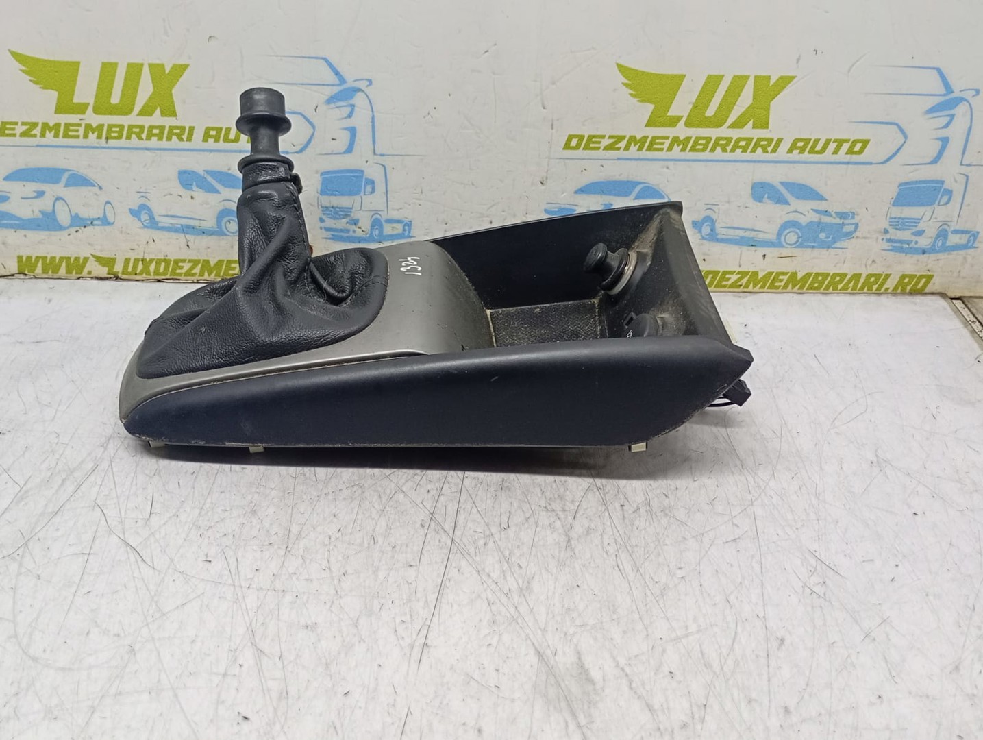 Ornament interior 84651-2L100 ( Hyundai i30 FD (2007 - 2010)