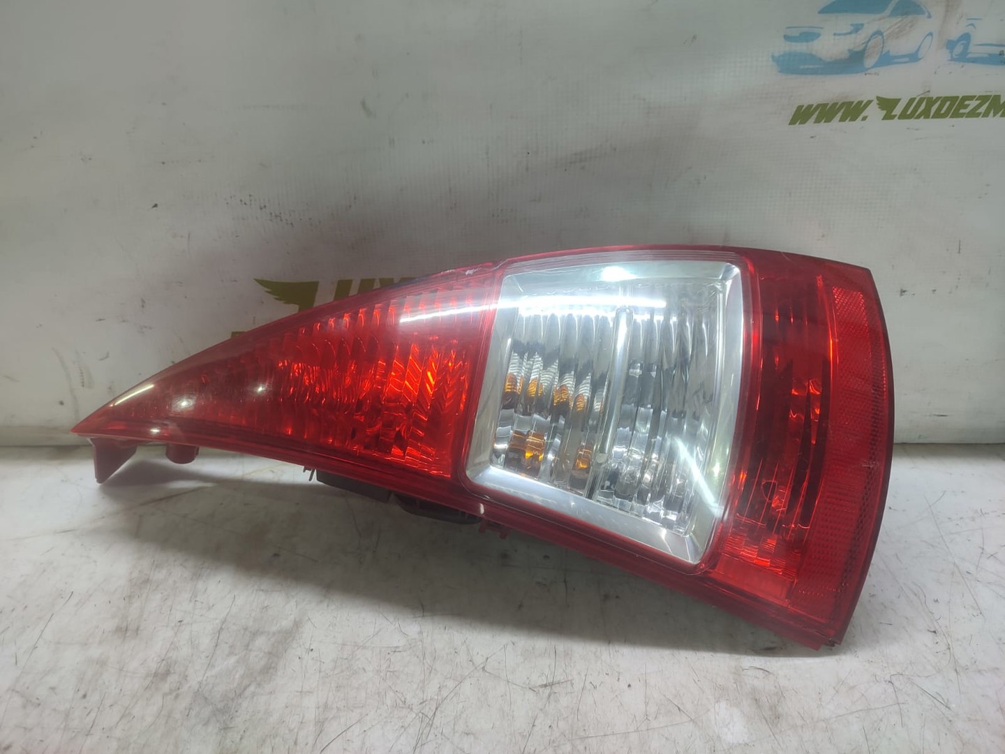 Stop stanga E204060 Citroen C3 1 (2002 - 2010)