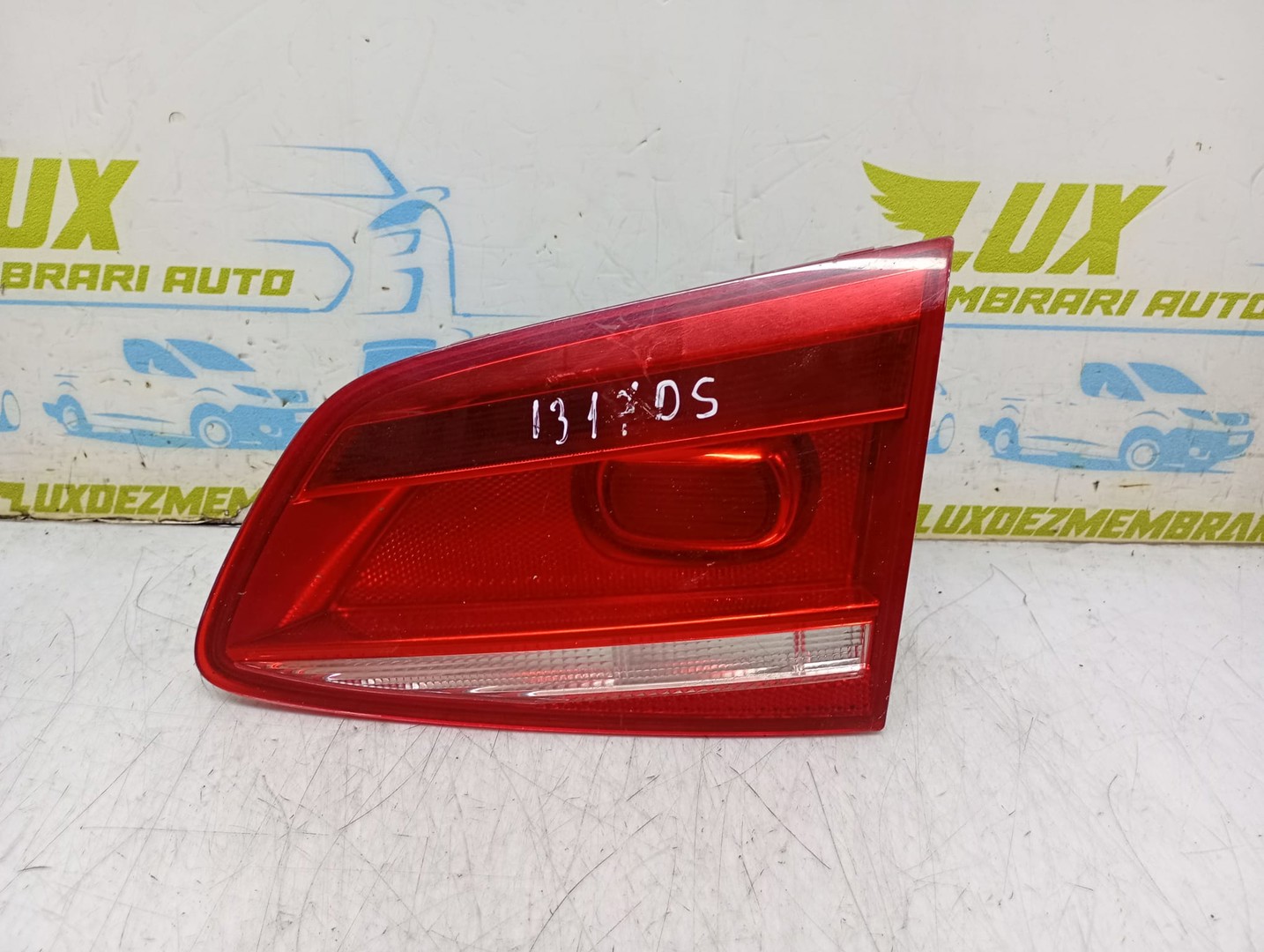 Stop dreapta haion 3AF945094K Volkswagen Passat B7 (2010 - 2015)