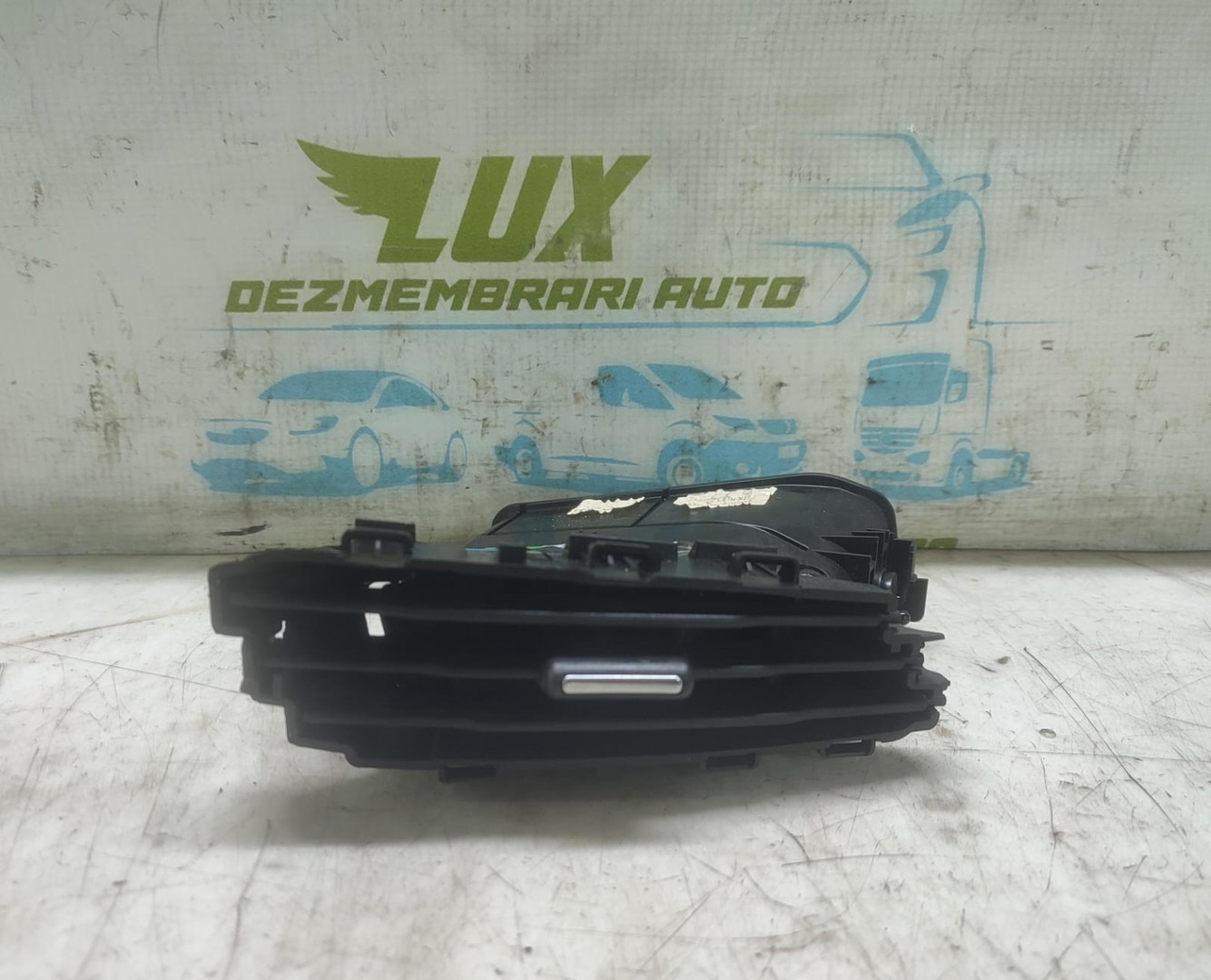 Grila ventilatie bord BM51A014L20 Ford Focus 3 (2011 - 2015)