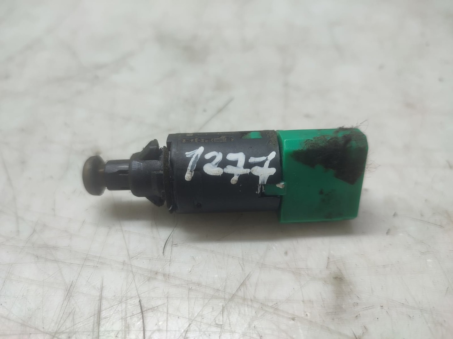 Buton frana de mana 9650688480 Citroen C3 1 (2002 - 2010)