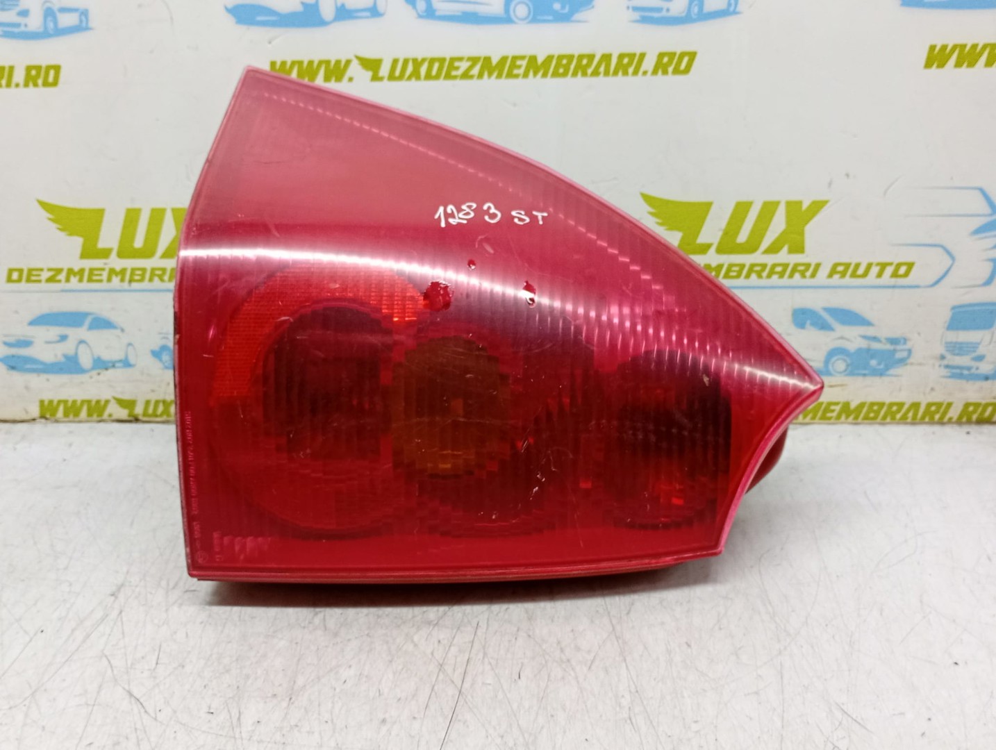 Stop stanga 89029517 Peugeot 307 1 (2001 - 2005)