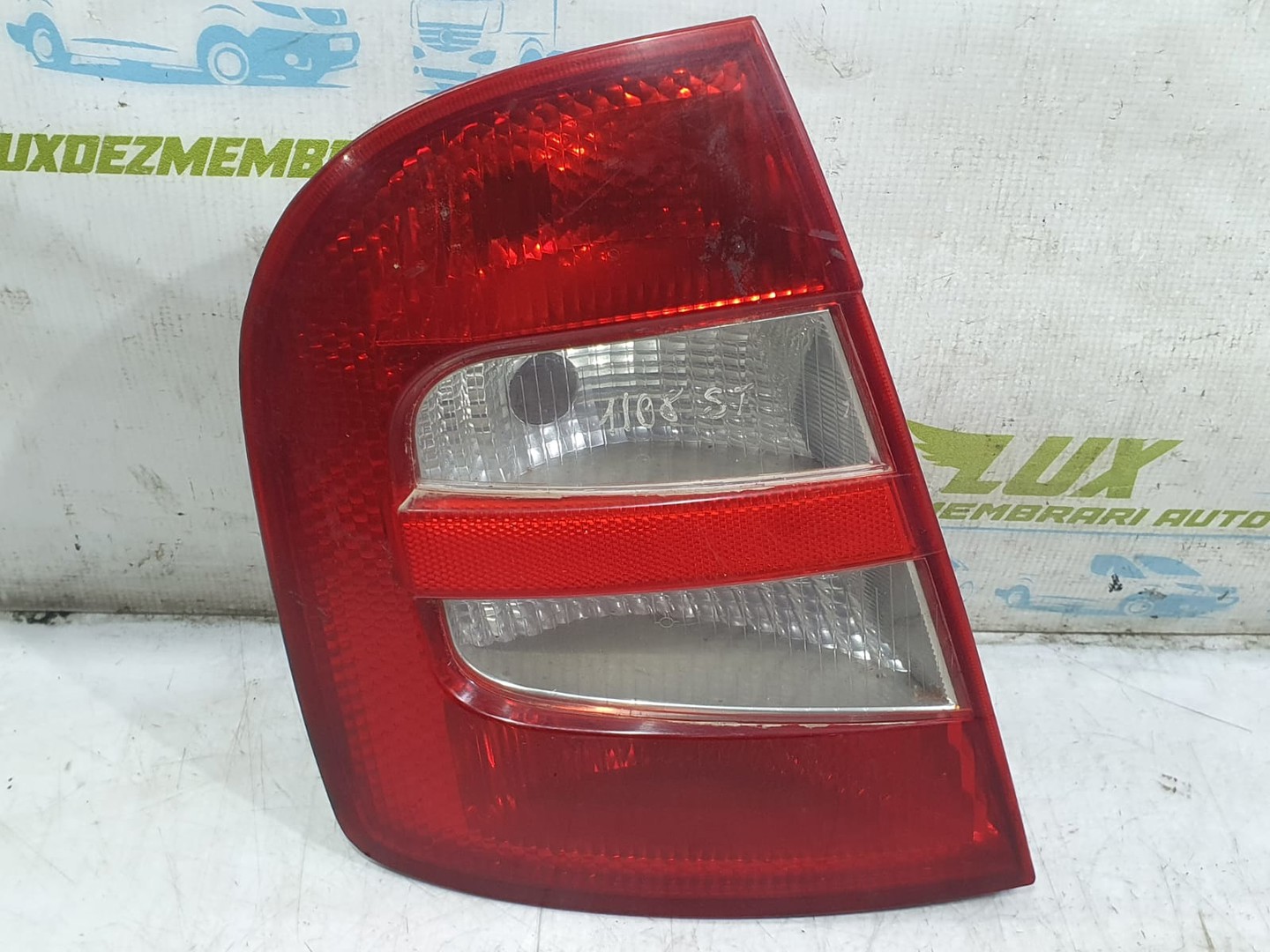 Stop stanga 6y6945095b Skoda Fabia 6Y (1999 - 2004)