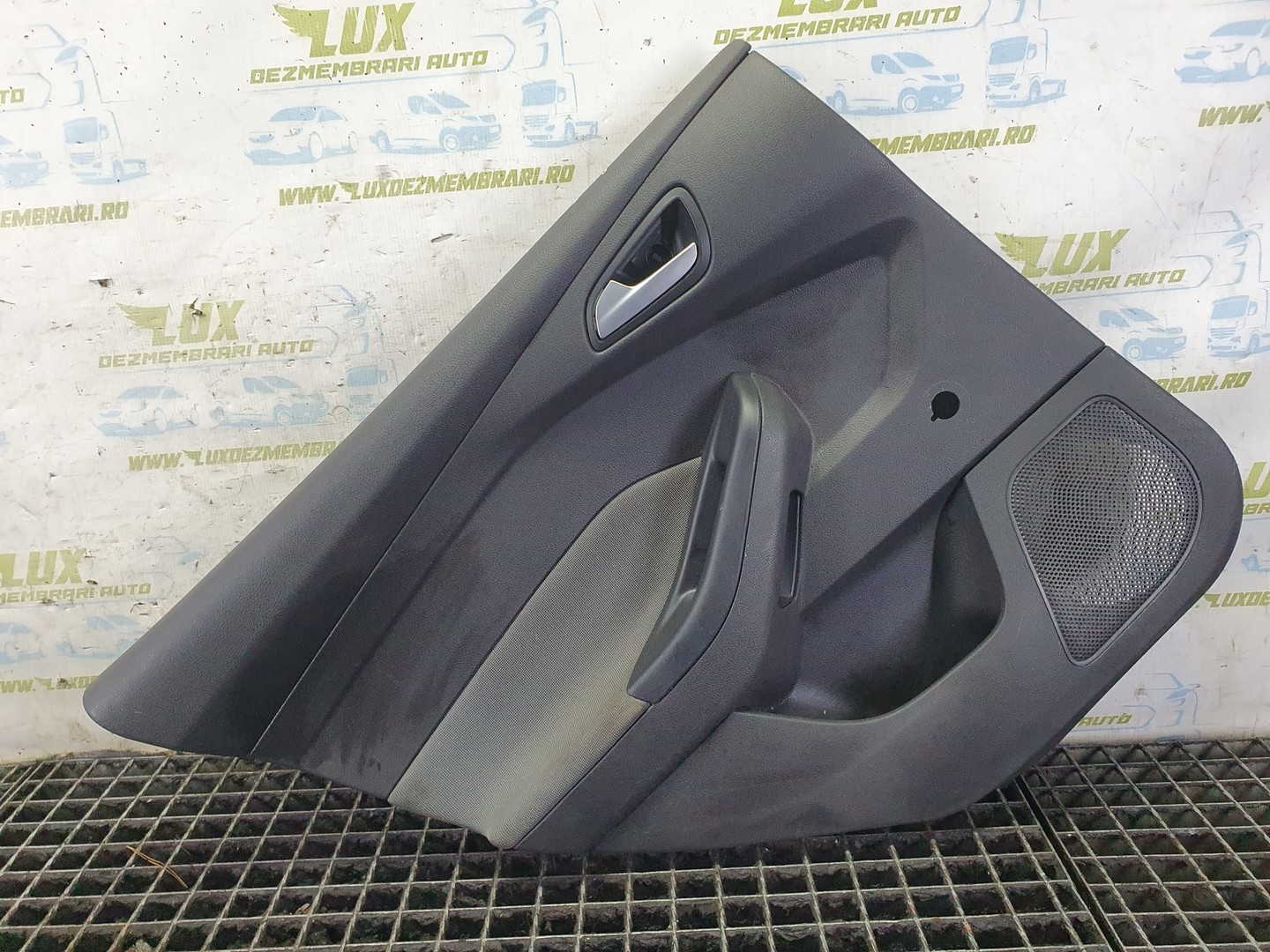 Fata usa stanga spate Ford Focus 3 (2011 - 2015)