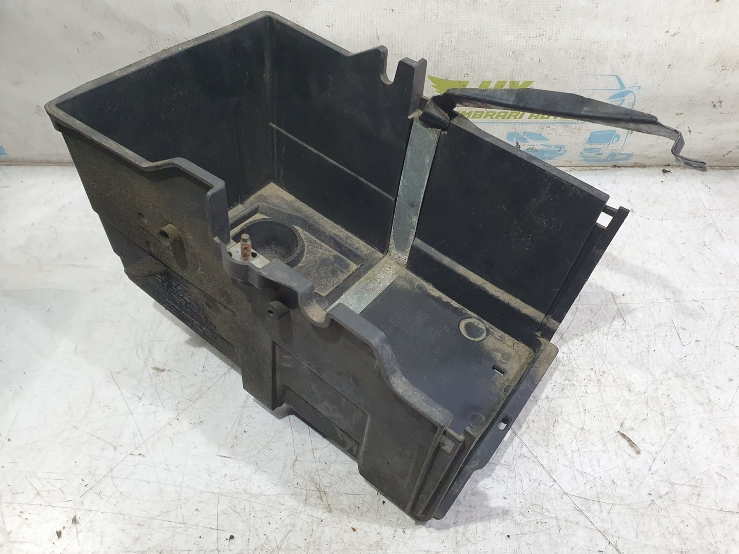 Suport baterie am51-10723-d Ford Focus 3 (2011 - 2015)
