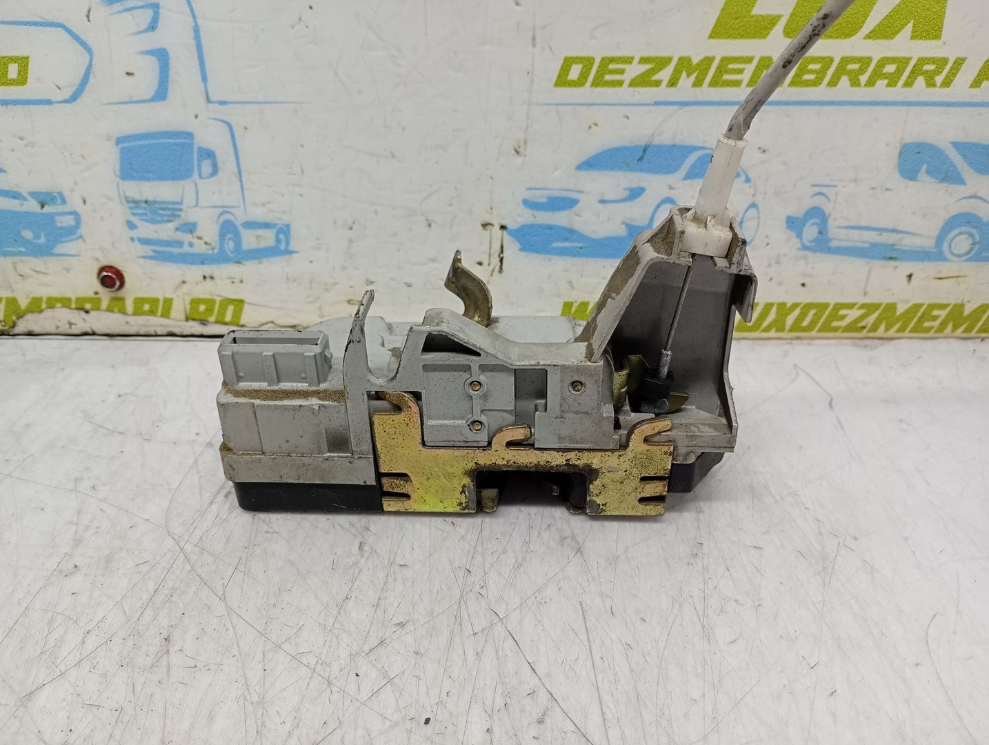 Broasca stanga spate Peugeot 307 1 (2001 - 2005)