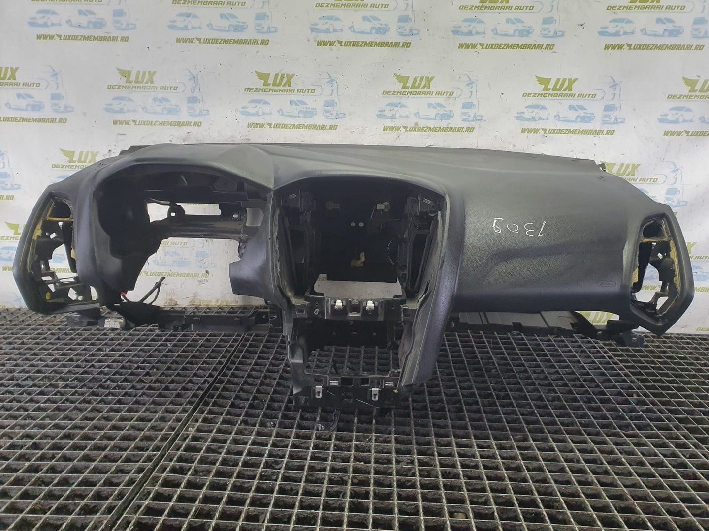 Plansa bord bm51-a04305-a Ford Focus 3 (2011 - 2015)