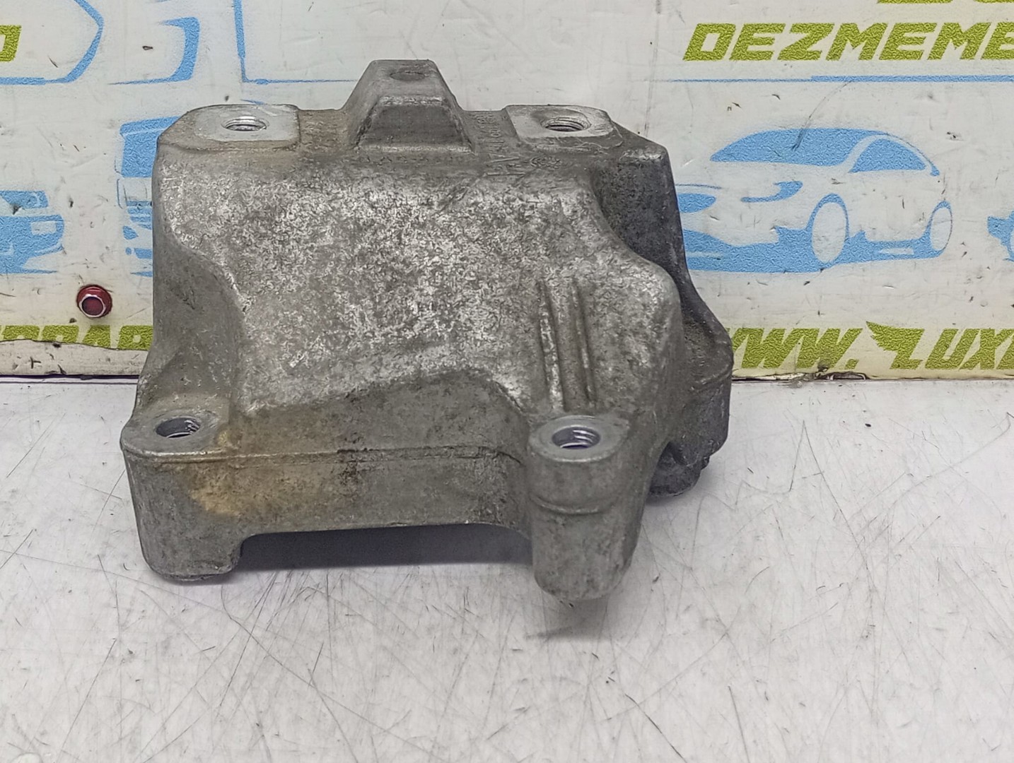 Suport cutie viteze 1k0199117AH Volkswagen Golf 5 (2003 - 2009)