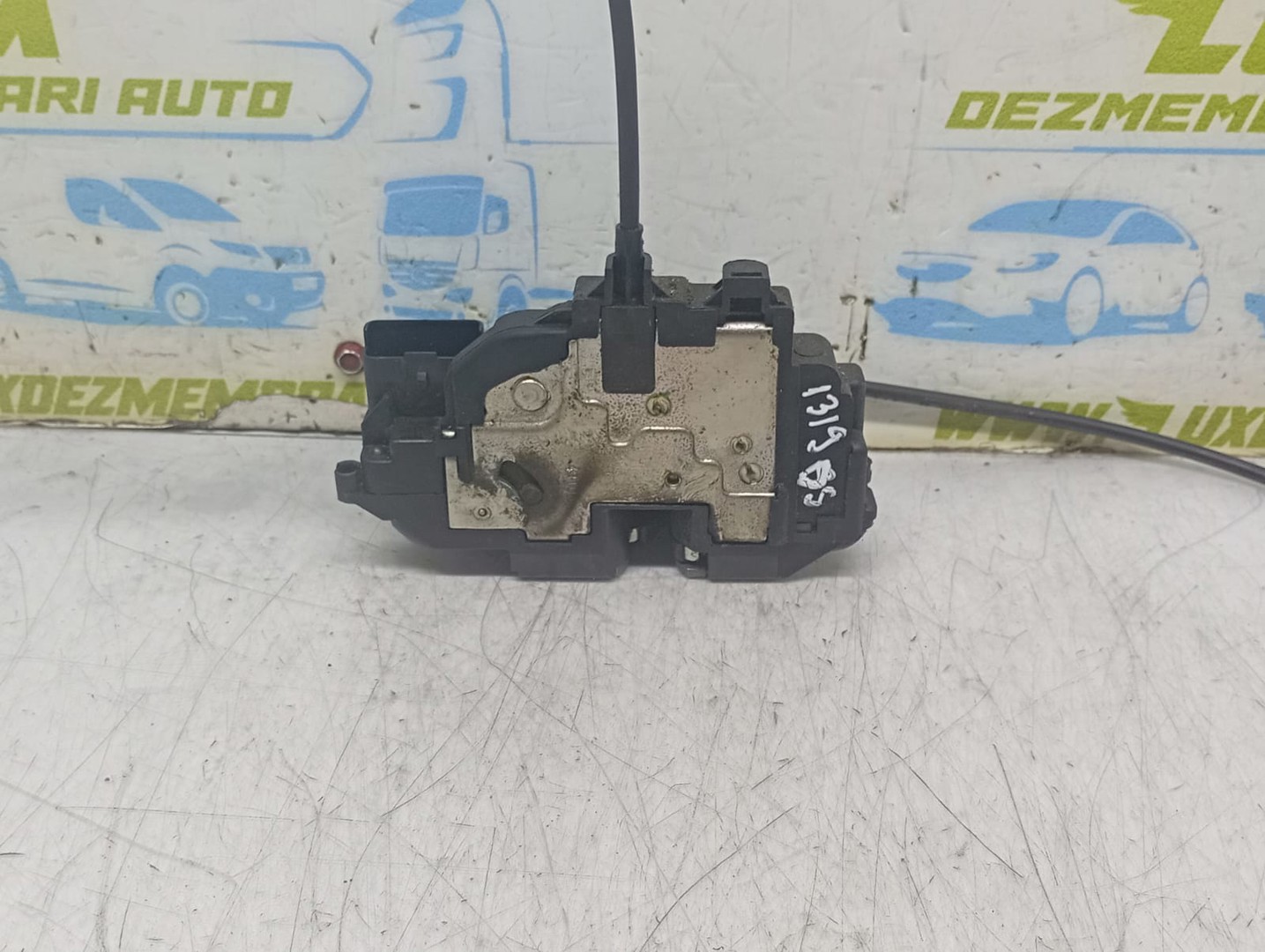Broasca dreapta spate 825020002R Renault Megane 3 (2008 - 2014)