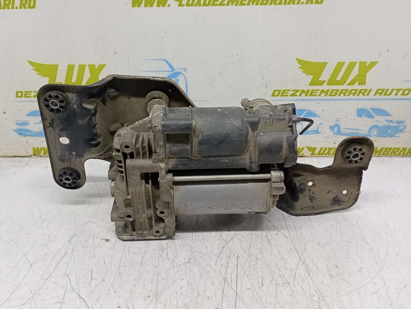 Compresor suspensie ES-015-P-000101 BMW X5 E70 (2006 - 2010)