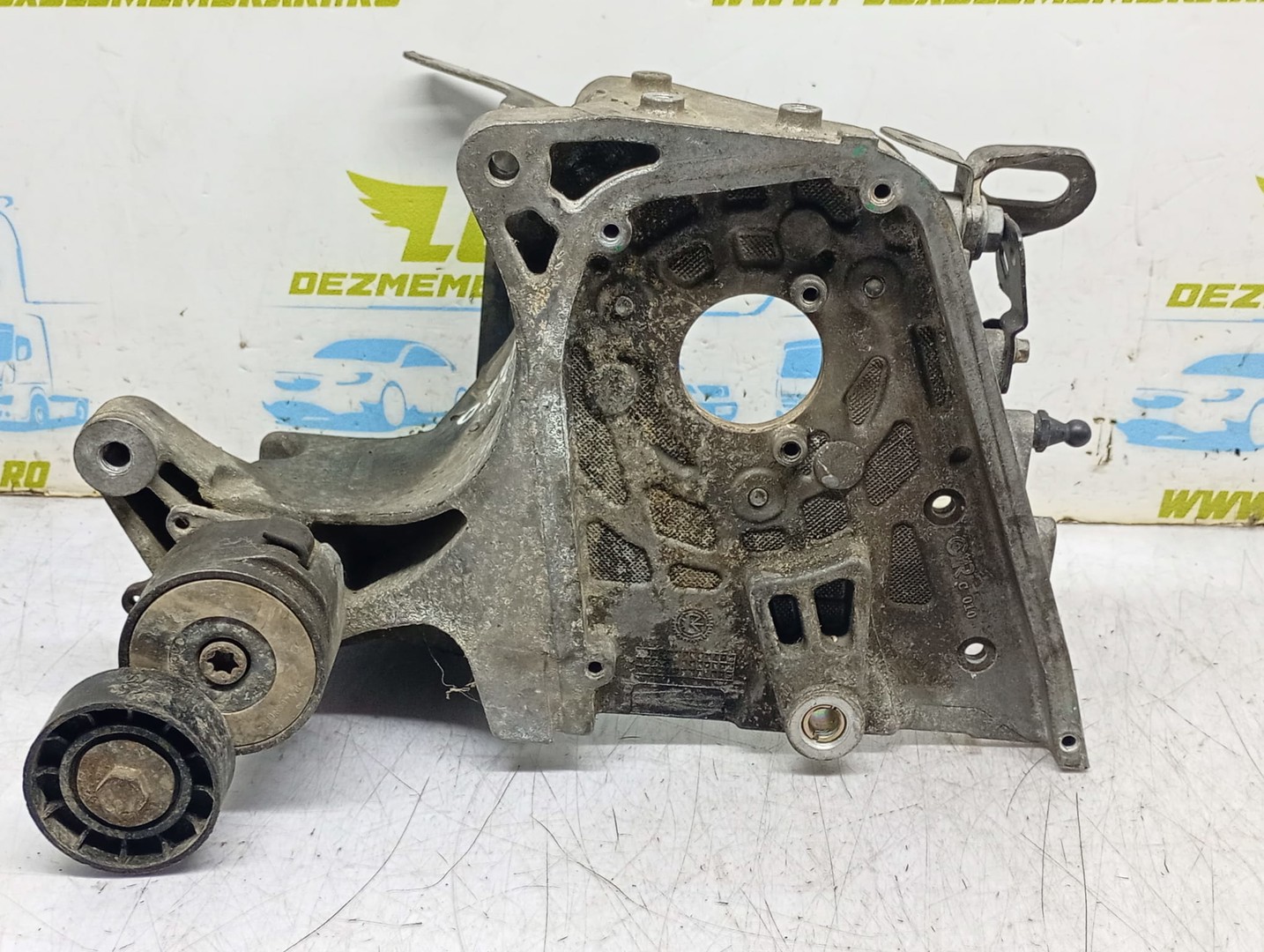 Suport accesorii 55194411 z19dth Opel Astra H (2004 - 2007)