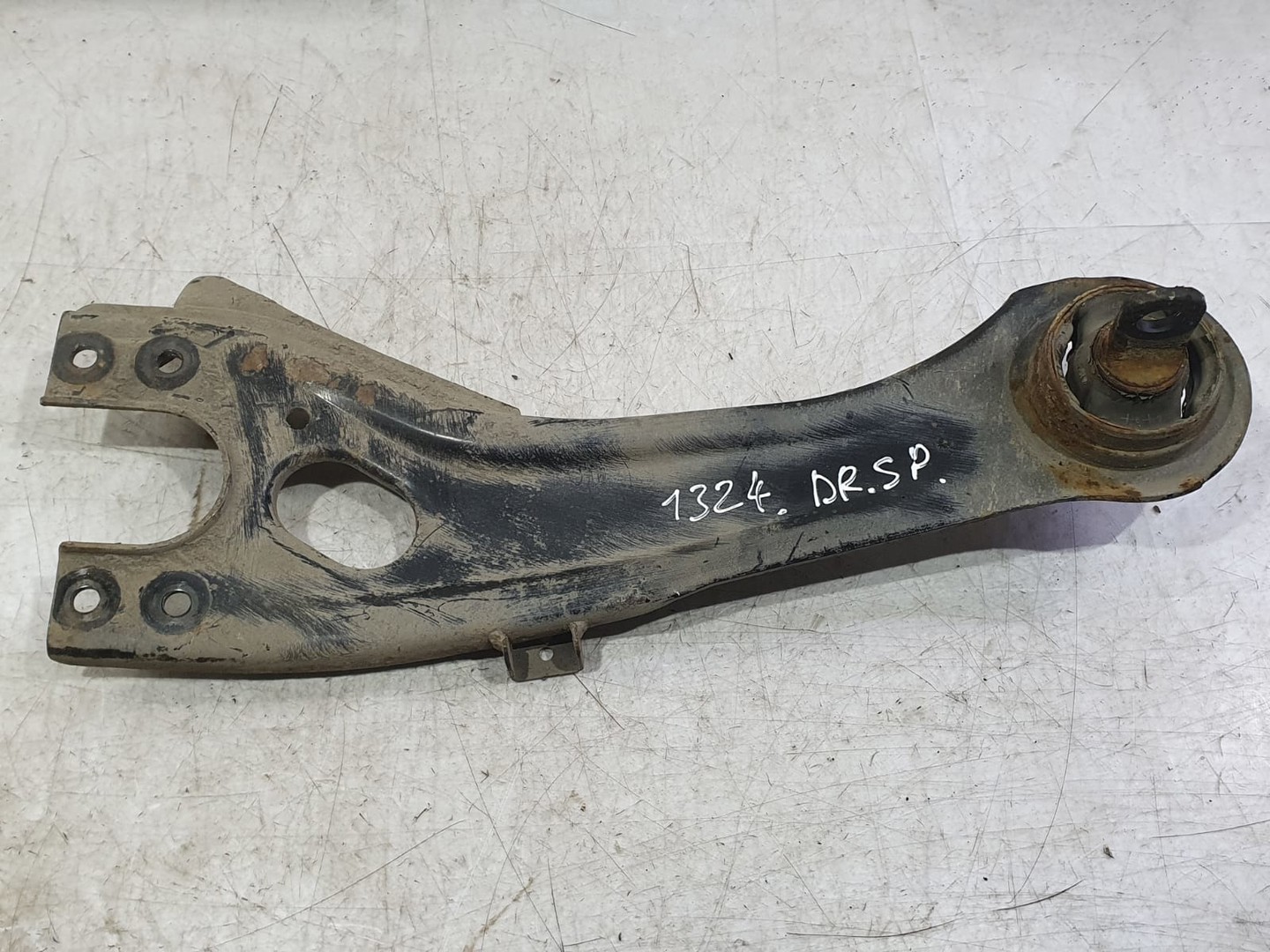 Brat suspensie dreapta fata Hyundai i30 FD (2007 - 2010)