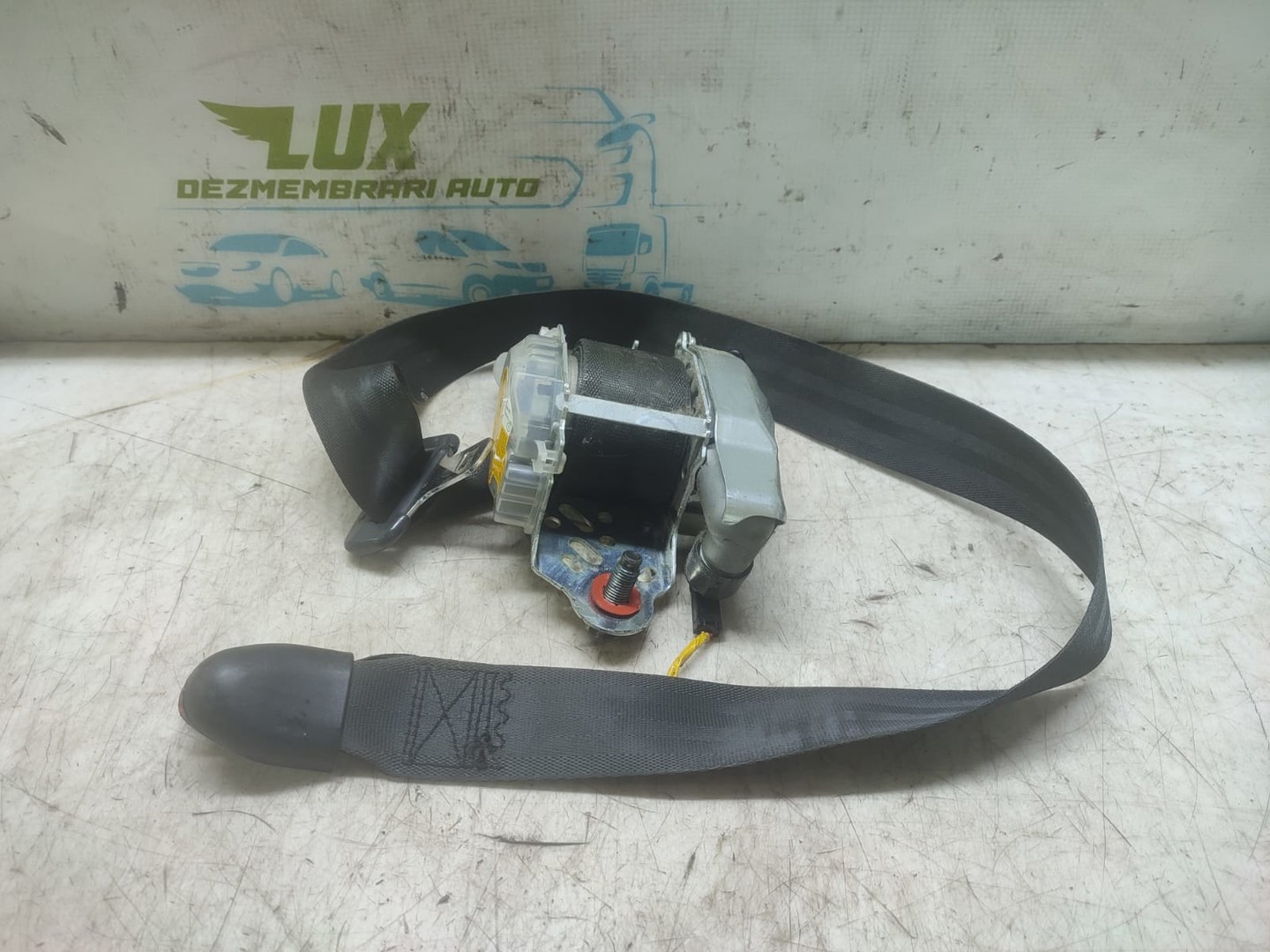 Centura siguranta stanga fata 888102L700WK Hyundai i30 FD (2007 - 2010)