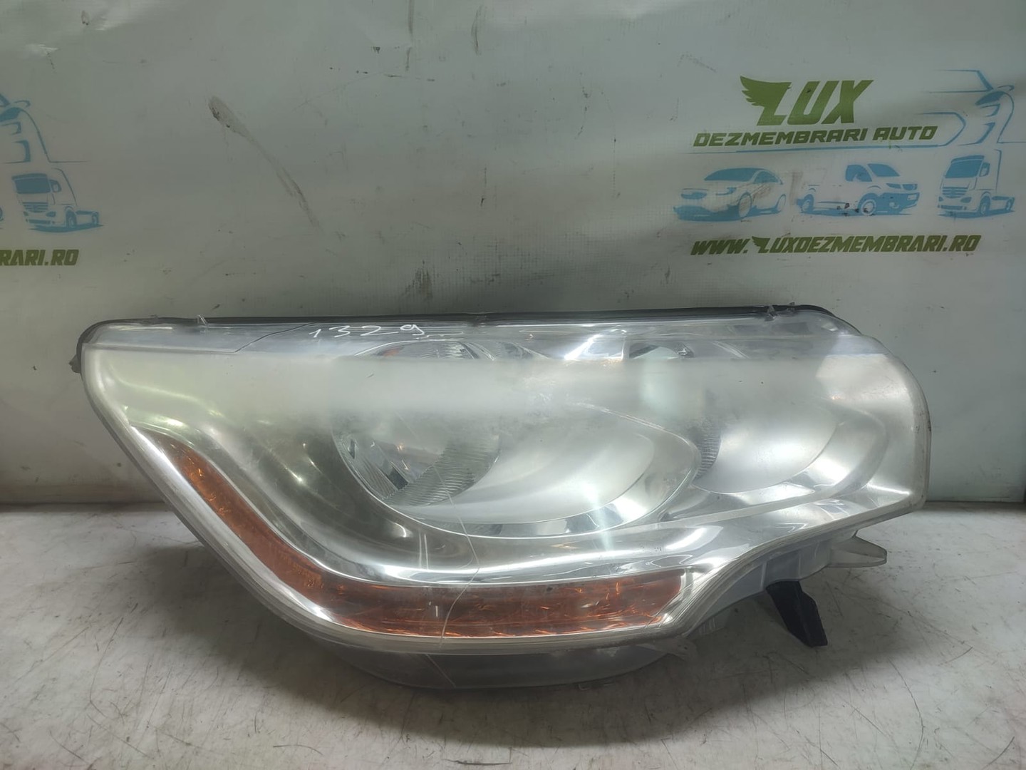 Far dreapta E417761 Citroen C4 2 (2010 - 2017)