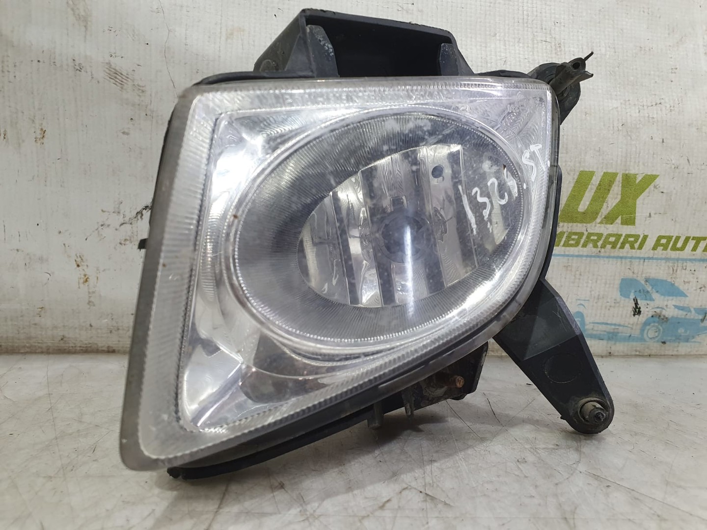 Proiector ceata stanga 92201-2L000 Hyundai i30 FD (2007 - 2010)