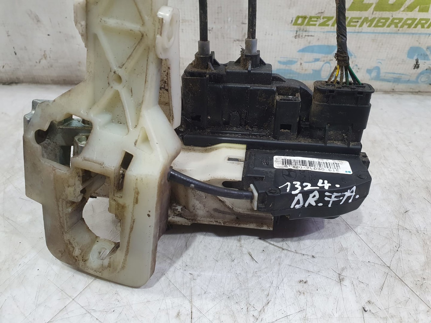Broasca dreapta fata 81320-2L030 Hyundai i30 FD (2007 - 2010)