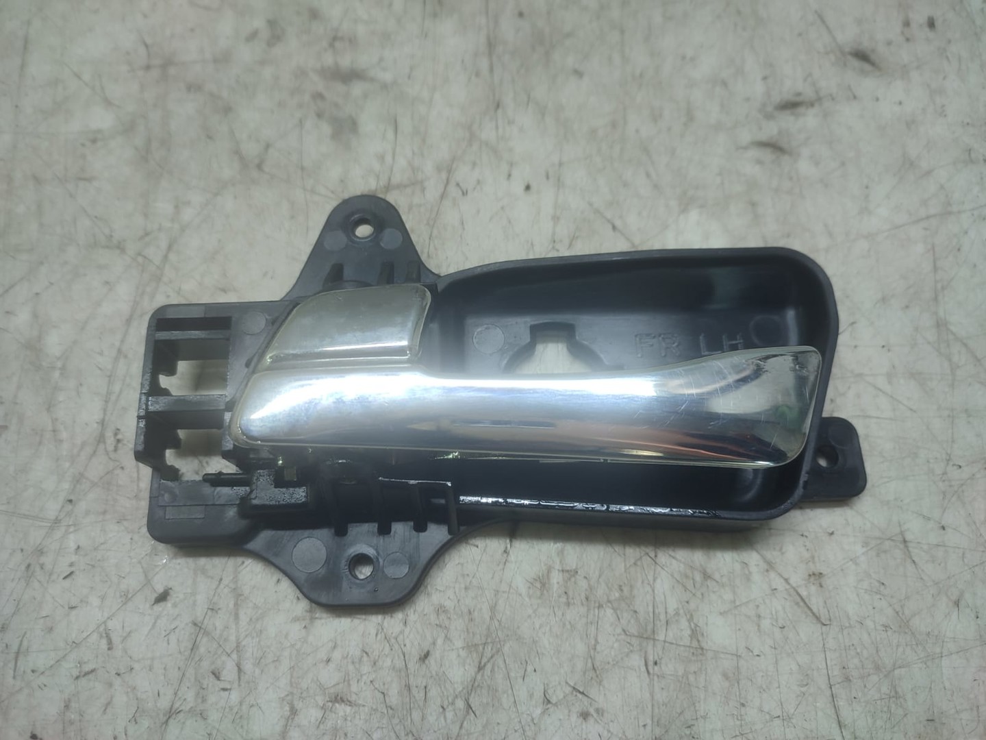 Maner interior stanga fata 82613FD000 Hyundai i30 FD (2007 - 2010)