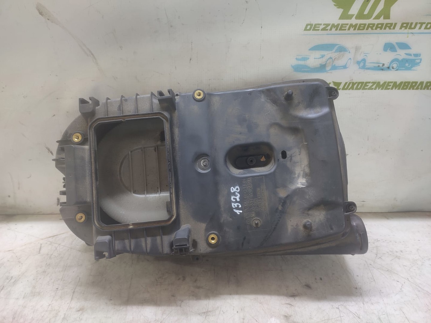 Carcasa filtru aer A6510901101 Mercedes Benz C-Class W204/S204/C204 (facelift) (2011 - 2015)