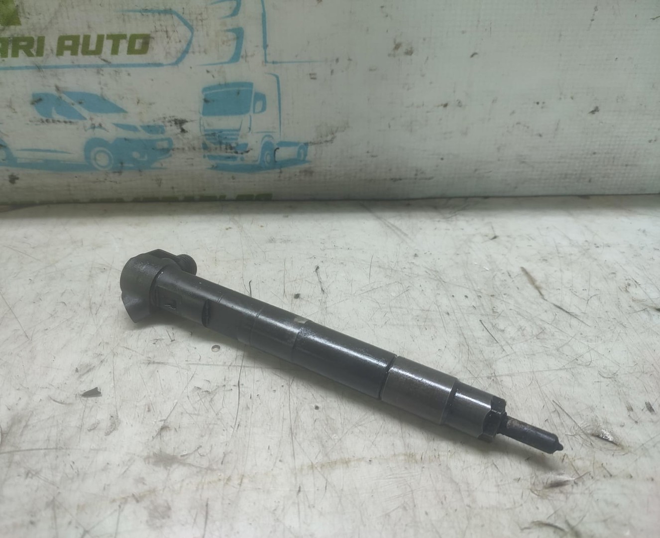 Injector A6510704987 Mercedes Benz C-Class W204/S204/C204 (facelift) (2011 - 2015)