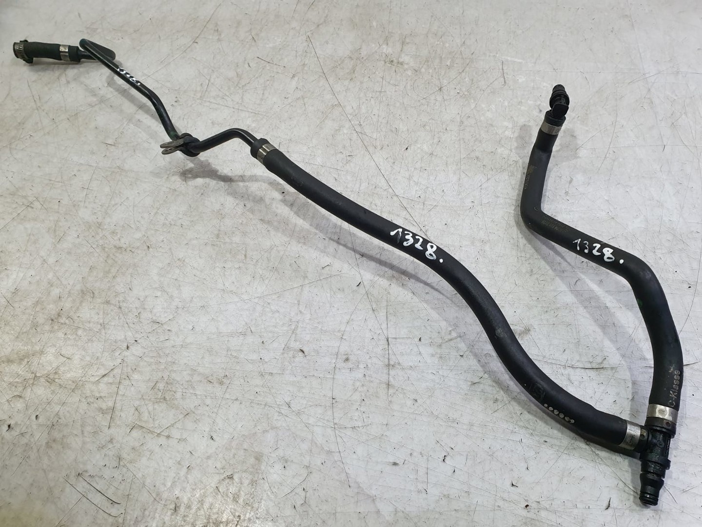 Conducta combustibil a2045013125 Mercedes Benz C-Class W204/S204/C204 (facelift) (2011 - 2015)