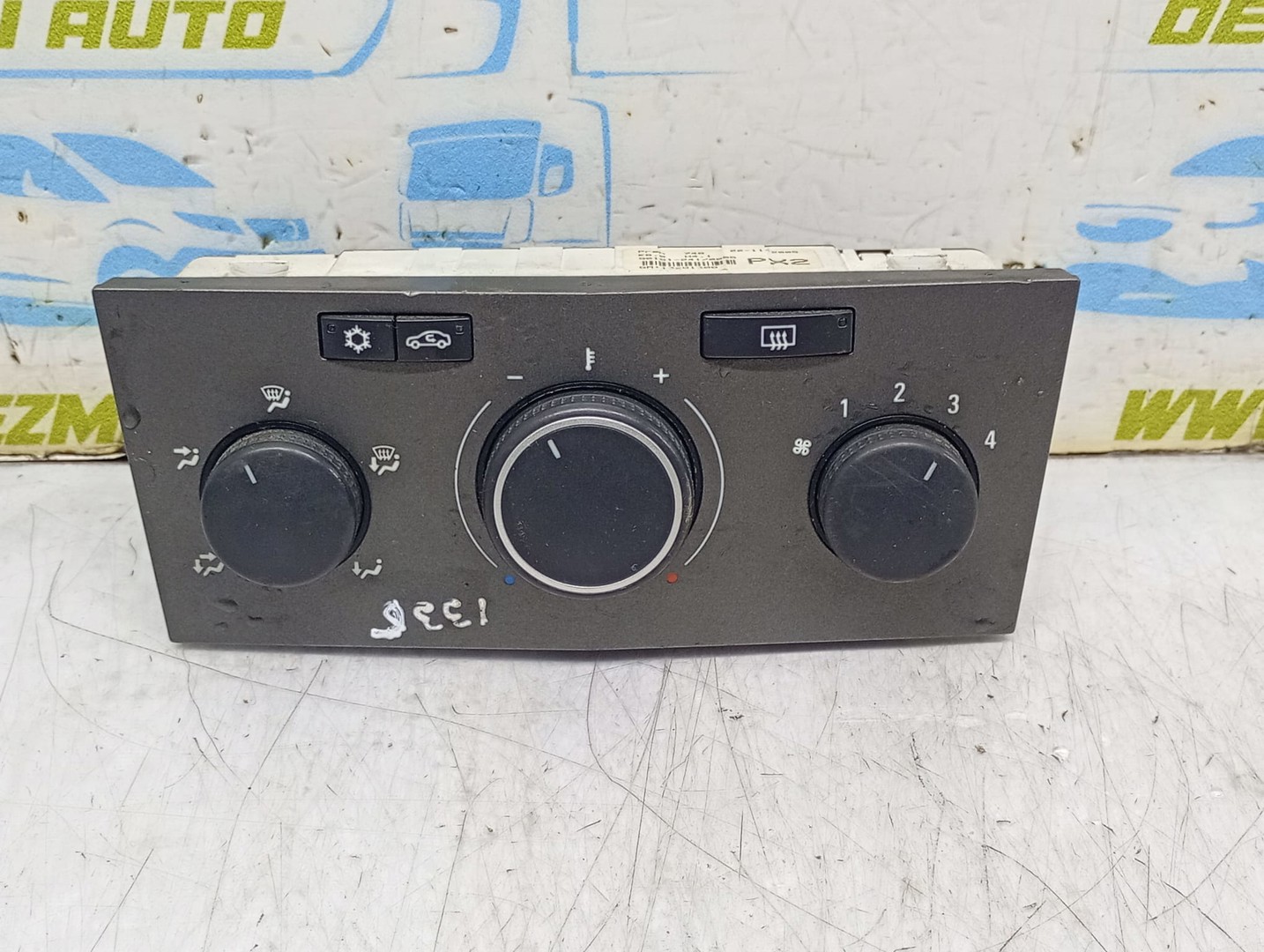 Panou clima ac 13201300 Opel Astra H (2004 - 2007)