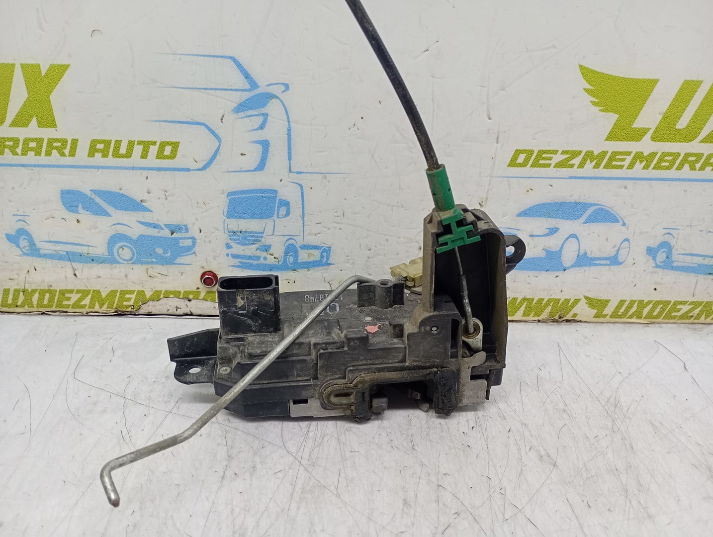 Broasca stanga fata 13210748 Opel Astra H (2004 - 2007)