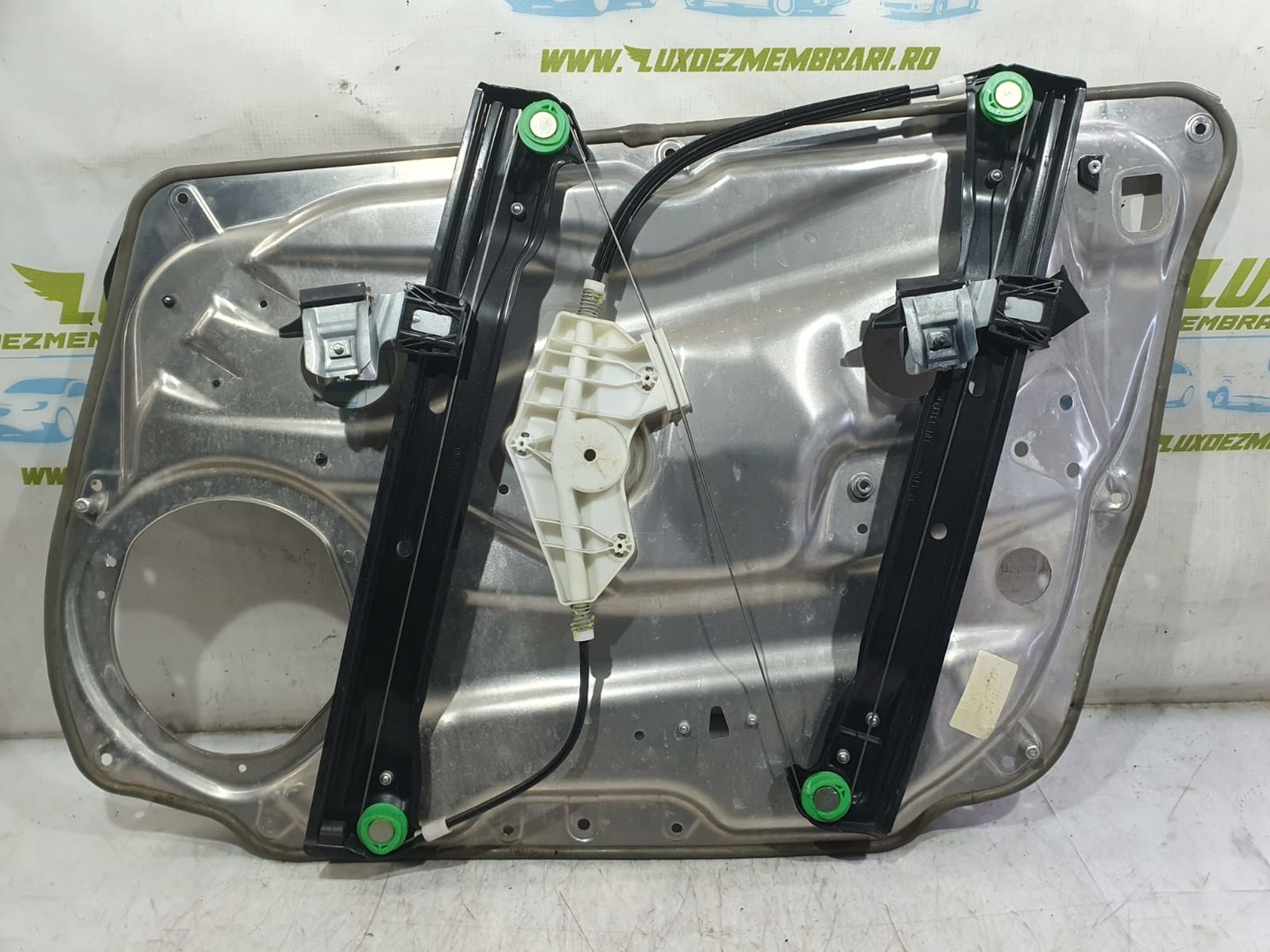 Macara geam stanga fata 981692-105 Mercedes Benz C-Class W204/S204/C204 (facelift) (2011 - 2015)