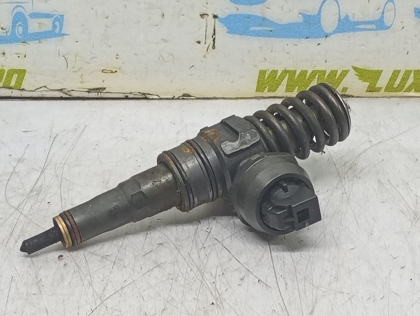 Injector 0414720313 038130073BN Volkswagen Passat B6 (2005 - 2010)