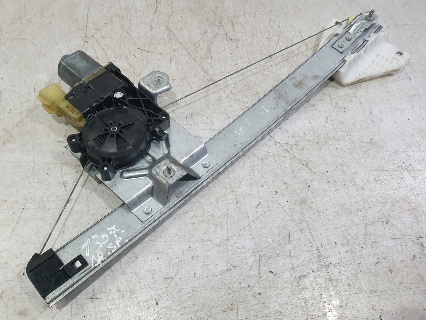 Macara geam dreapta spate cJ54s27000bf Ford Kuga 2 (2013 - 2020)