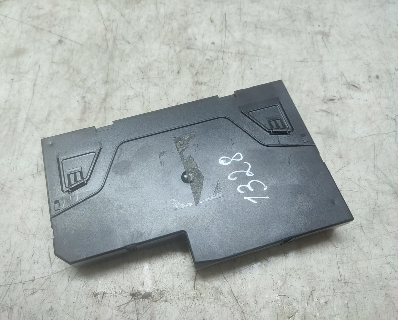 Modul SAM fata 5DK01102232 Mercedes Benz C-Class W204/S204/C204 (facelift) (2011 - 2015)