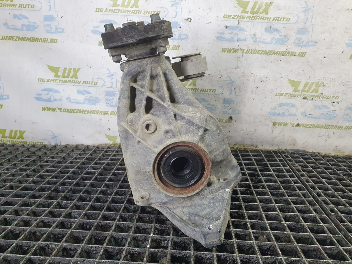Grup diferential spate a2043510408 Mercedes Benz C-Class W204/S204/C204 (facelift) (2011 - 2015)