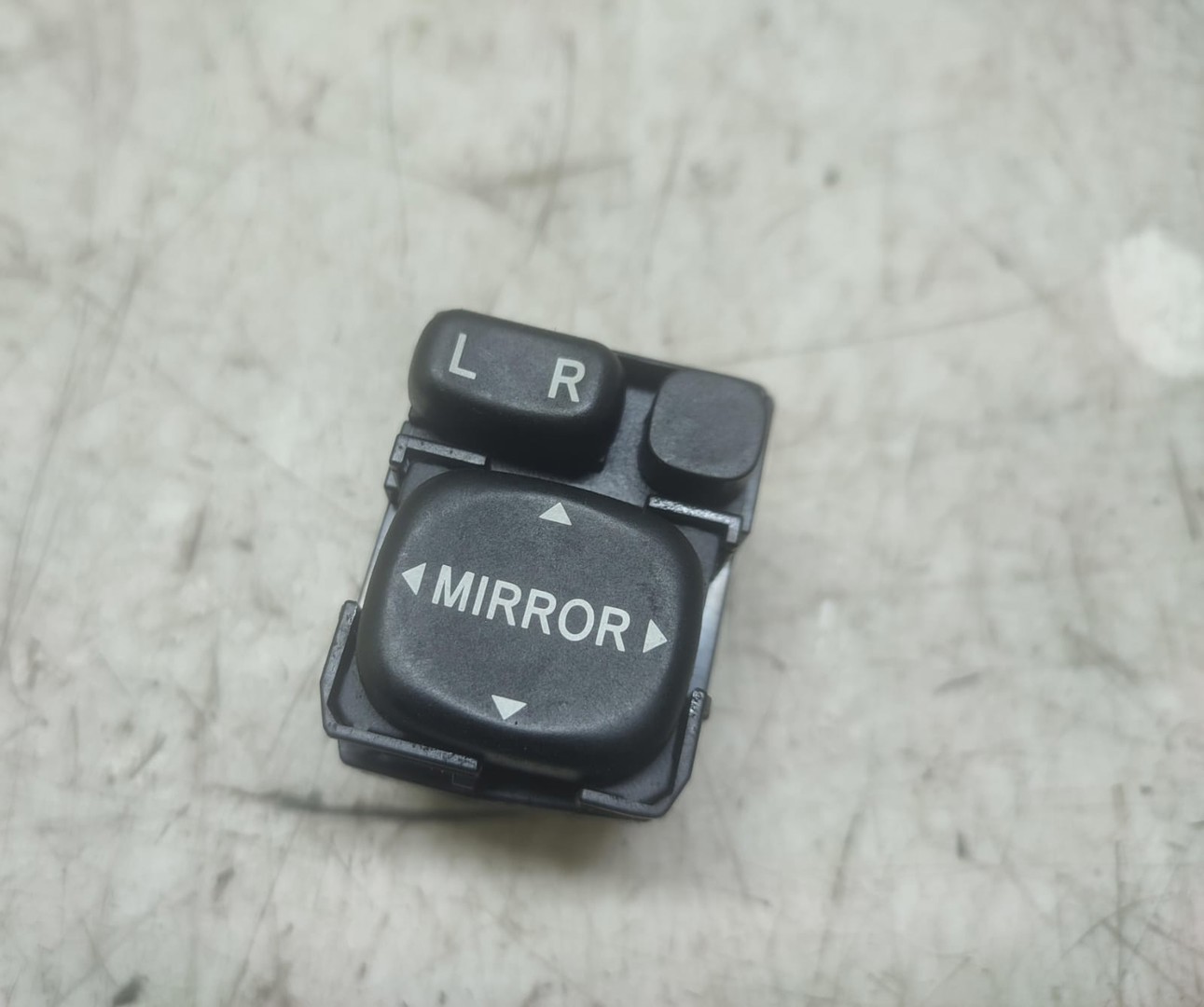 Buton reglaj oglinzi 183575 Subaru Forester 3 (2007 - 2011)
