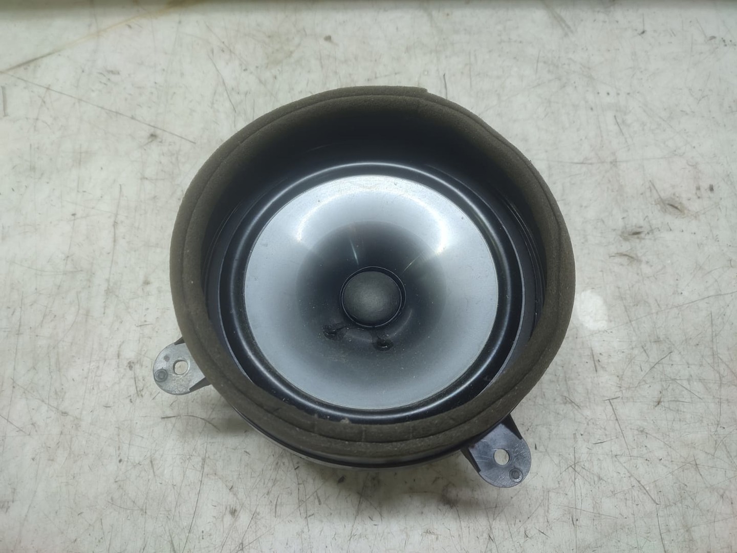 Boxa difuzor 86301FG101 Subaru Forester 3 (2007 - 2011)