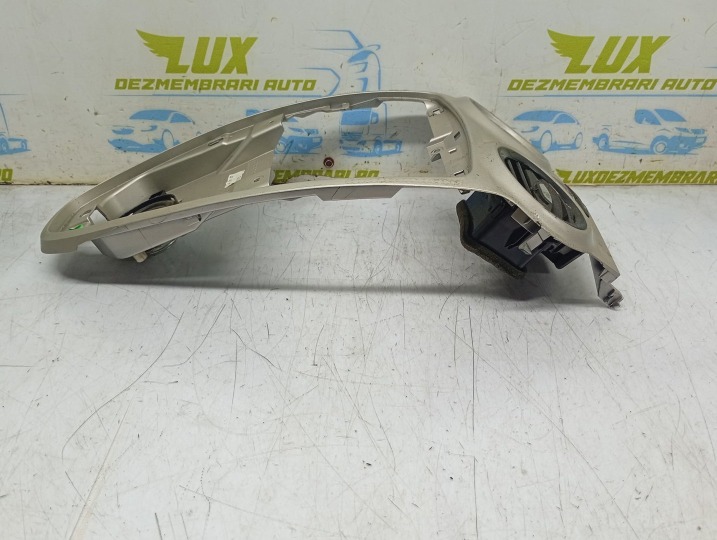 Ornament bord 13204955 Opel Corsa D (2006 - 2011)
