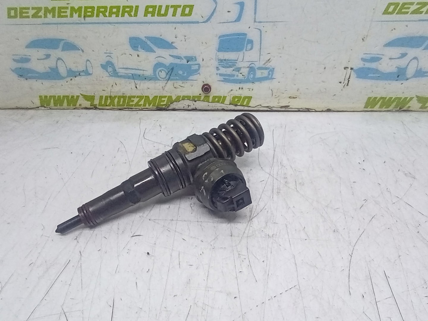 Injector 038130073AG 0414720215 Volkswagen Golf 5 (2003 - 2009)
