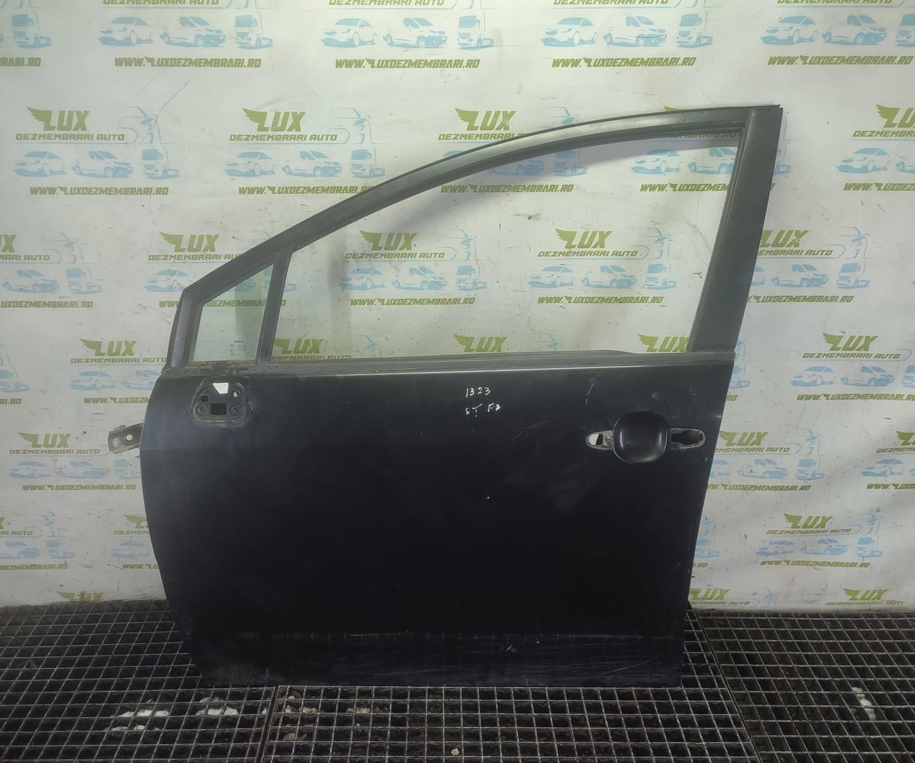 Usa stanga fata Toyota Corolla Verso 1 (facelift) (2004 - 2009)