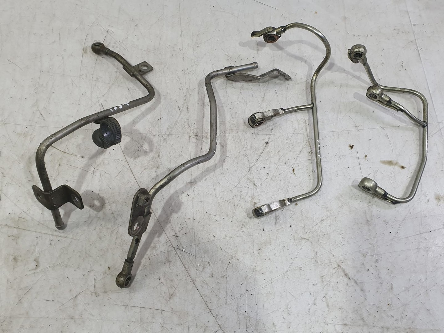 Conducta injector Subaru Forester 3 (2007 - 2011)
