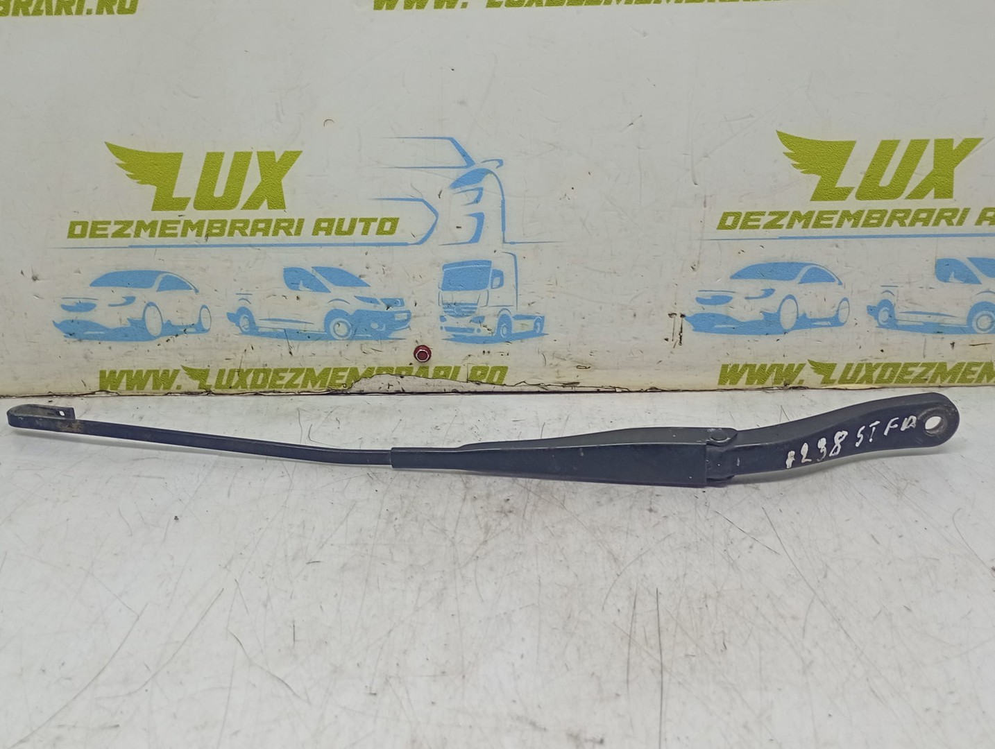 Brat stergator parbriz dreapta 288805100R Dacia Logan 2 (2013 - 2016)