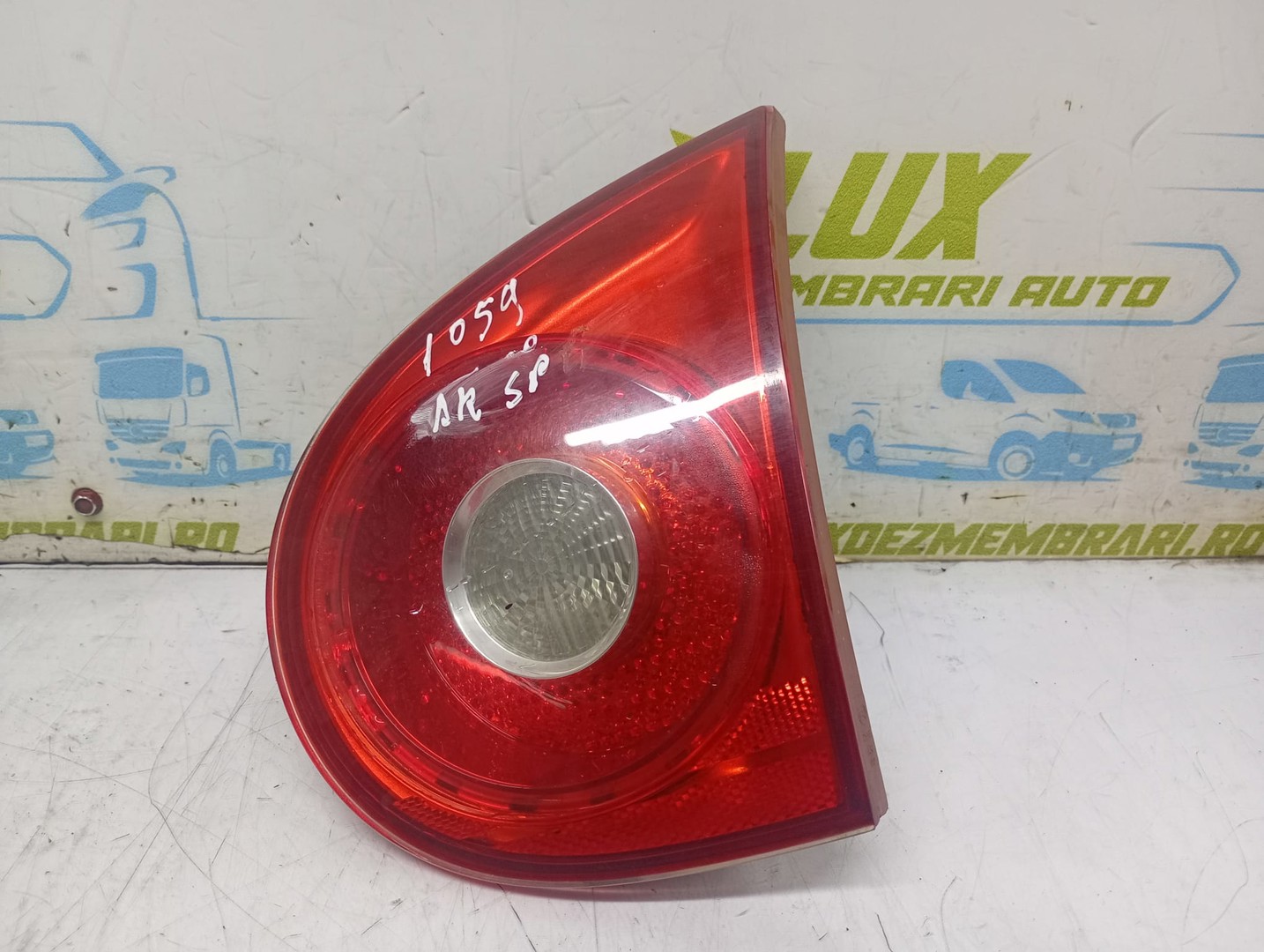 Stop dreapta 1k6945094J 1k6945108C Volkswagen Golf 5 (2003 - 2009)