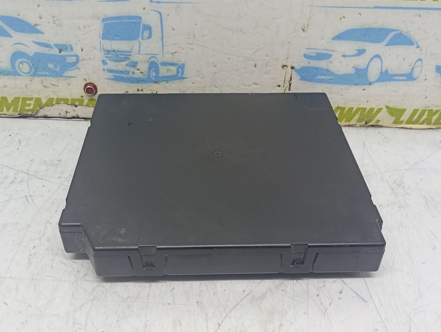 Modul confort 1k0937084D 5DK009650-06 Volkswagen Golf 6 (2008 - 2015)