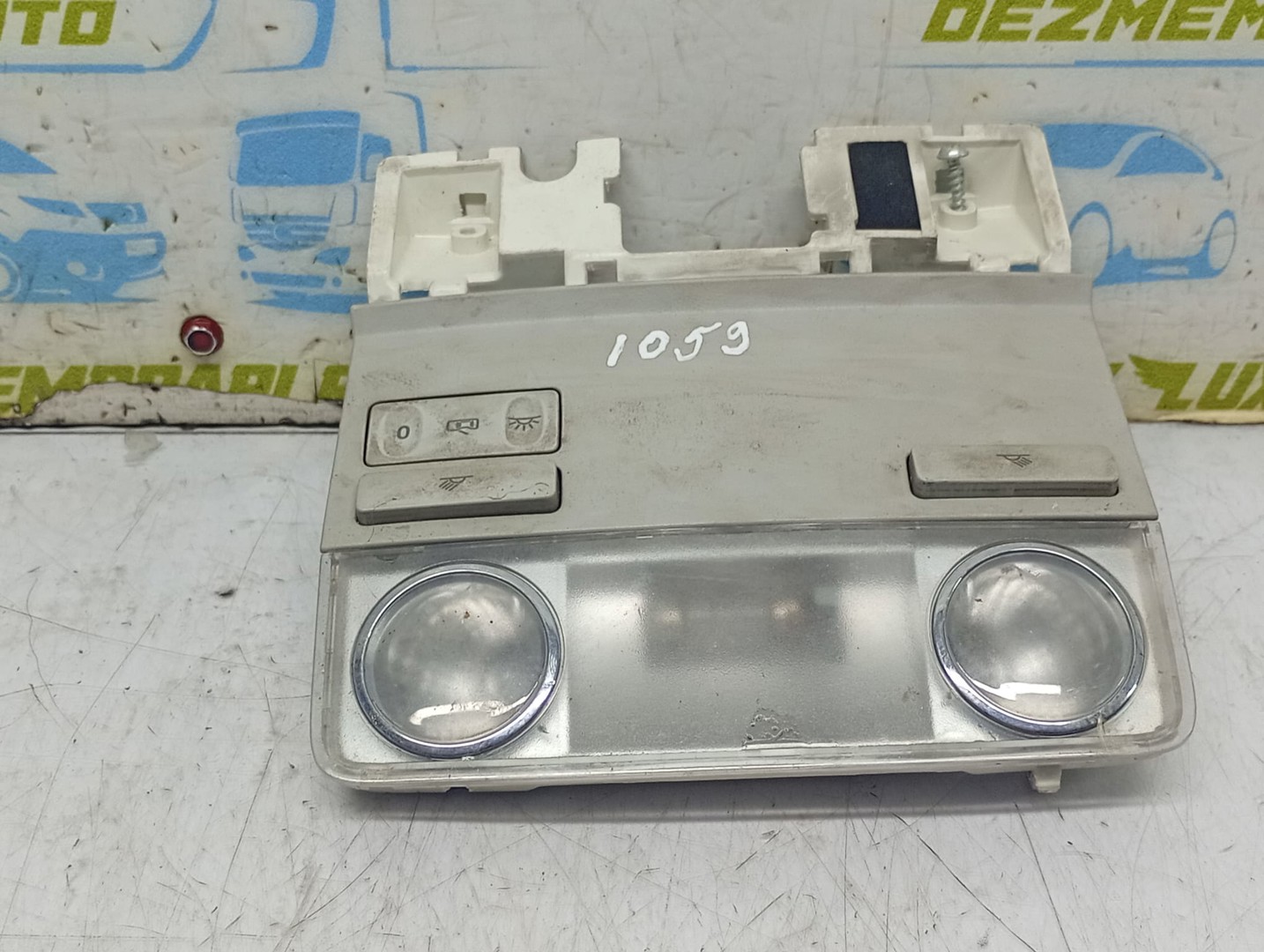 Plafoniera 1k0947105 Volkswagen Golf 5 (2003 - 2009)