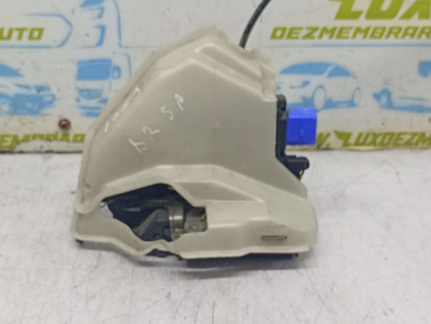 Broasca dreapta spate 7L0839016 Volkswagen Golf 5 (2003 - 2009)