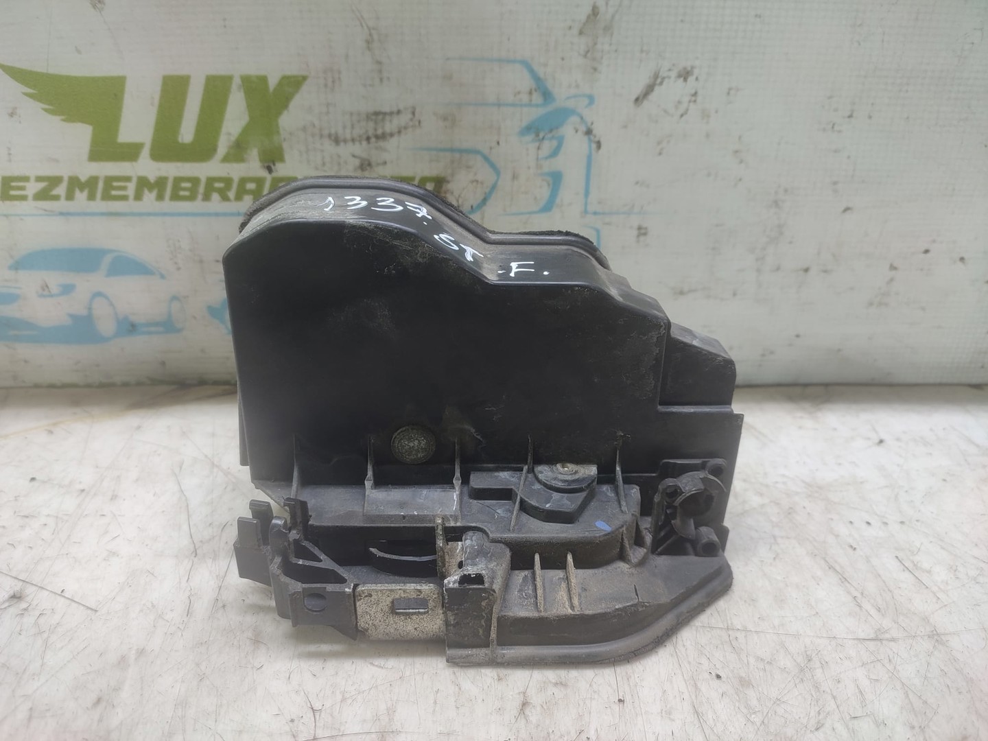 Broasca stanga fata BMW X3 E83 (2003 - 2006)