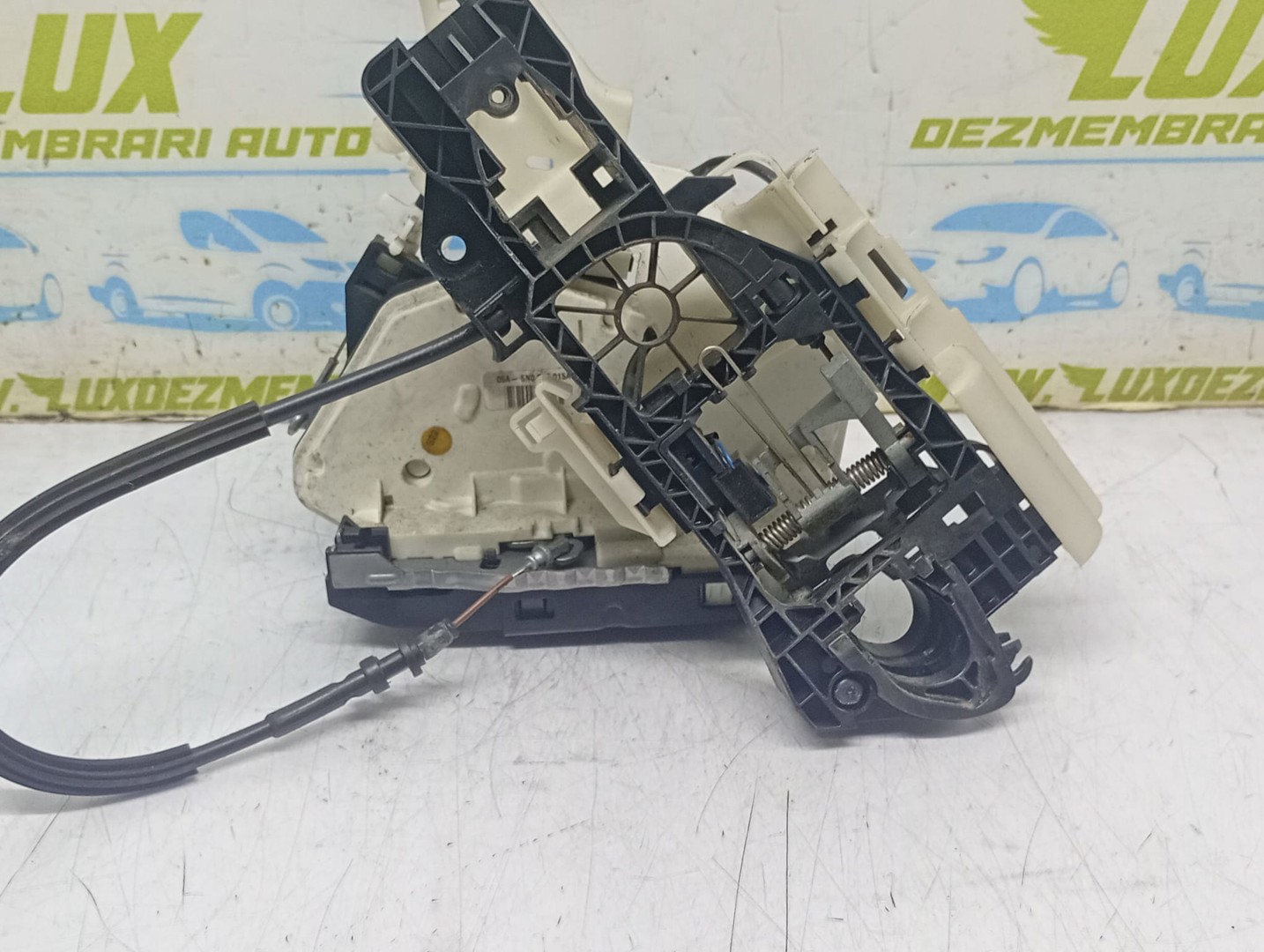 Broasca stanga spate 5N0839015A Volkswagen Passat CC 1 (2008 - 2012)