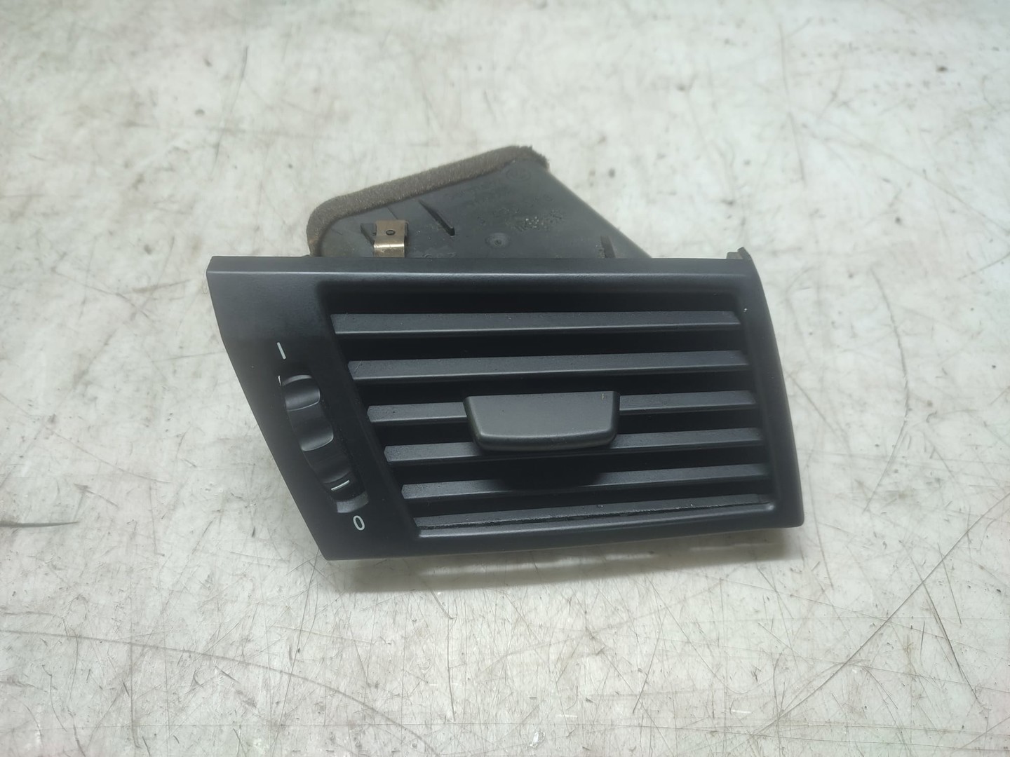 Grila ventilatie bord BMW X3 E83 (2003 - 2006)