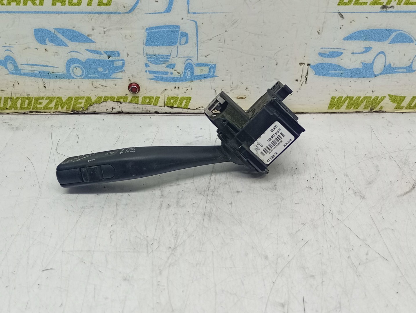 Maneta stergatoare 1k0953519H Volkswagen Golf 5 (2003 - 2009)