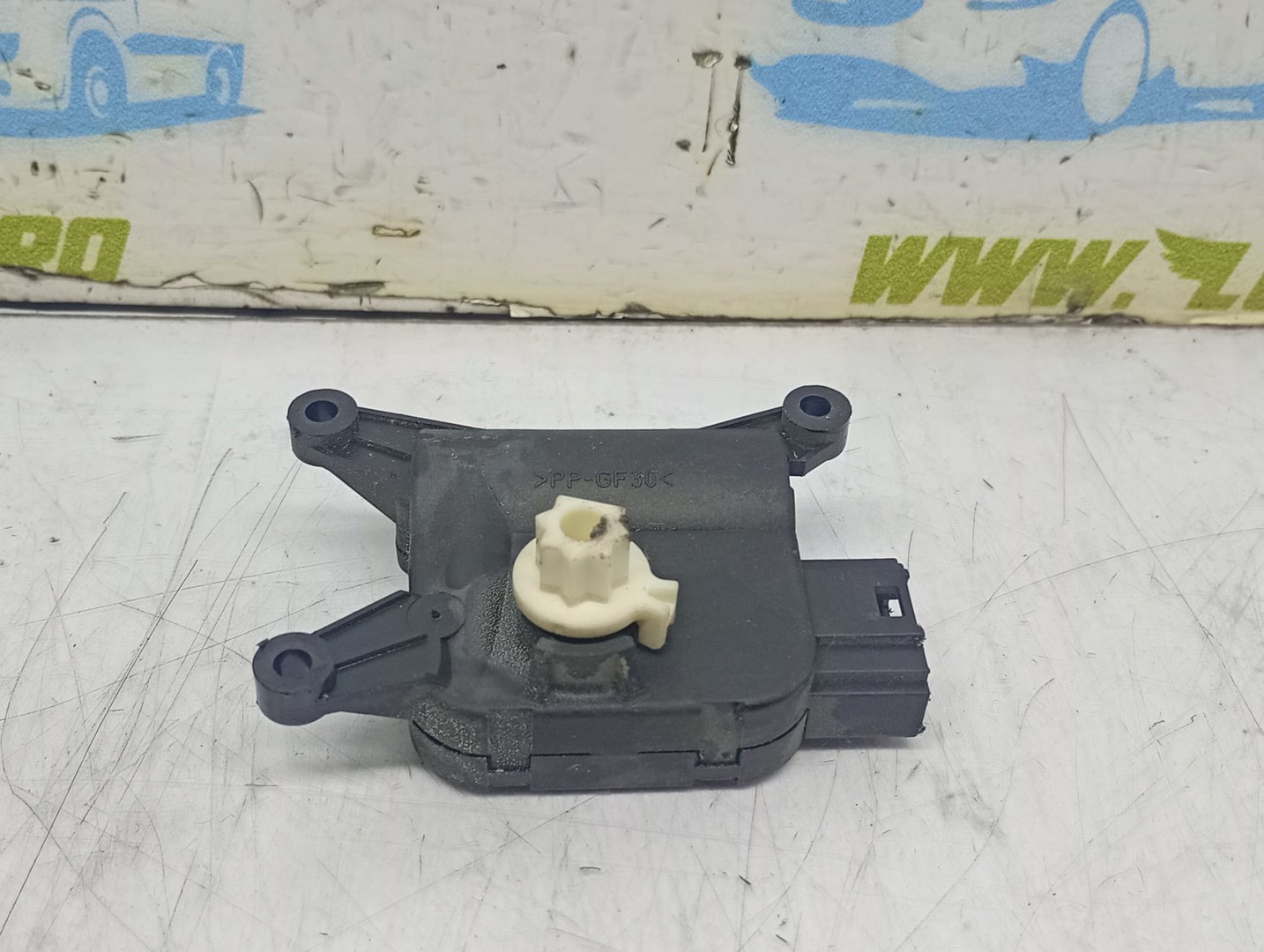 Motoras clapeta mixaj aer 1k0907511 Volkswagen Golf 5 (2003 - 2009)