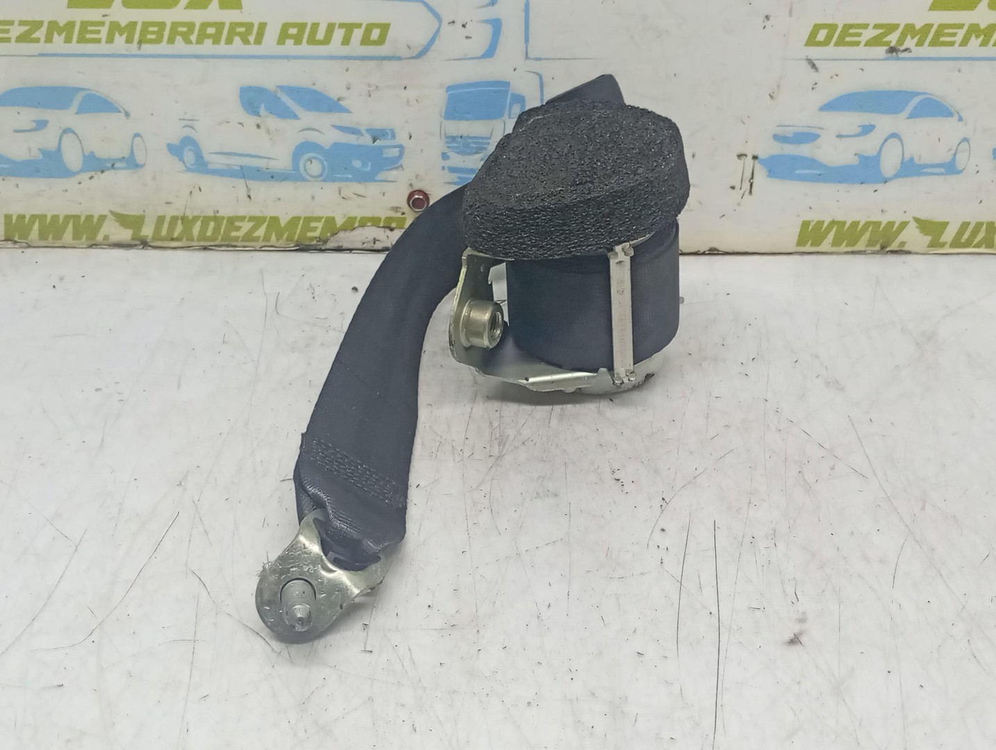 Centura siguranta spate 1K8857805 Volkswagen Scirocco 3 (2008 - 2015)