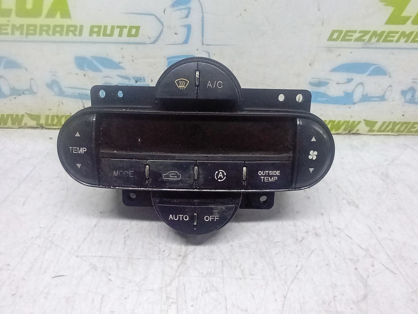 Panou clima ac 0K2FB61190 Kia Carens 2 (2002 - 2006)