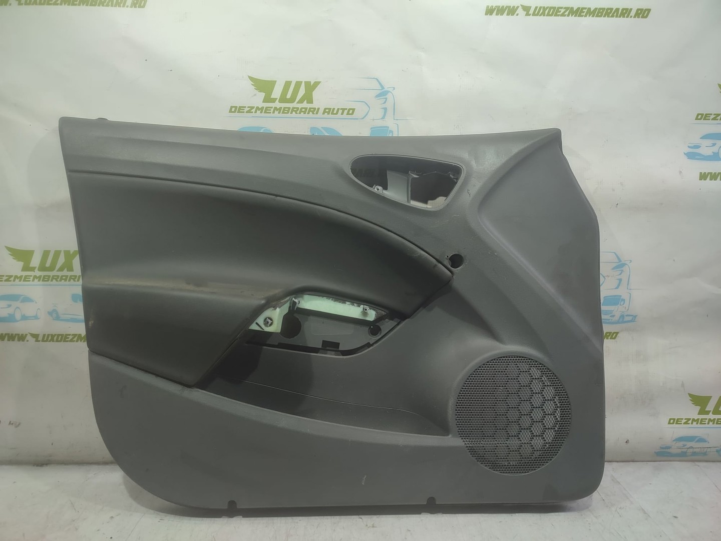 Fata usa stanga fata Seat Ibiza 4 (6J) (2008 - 2012)